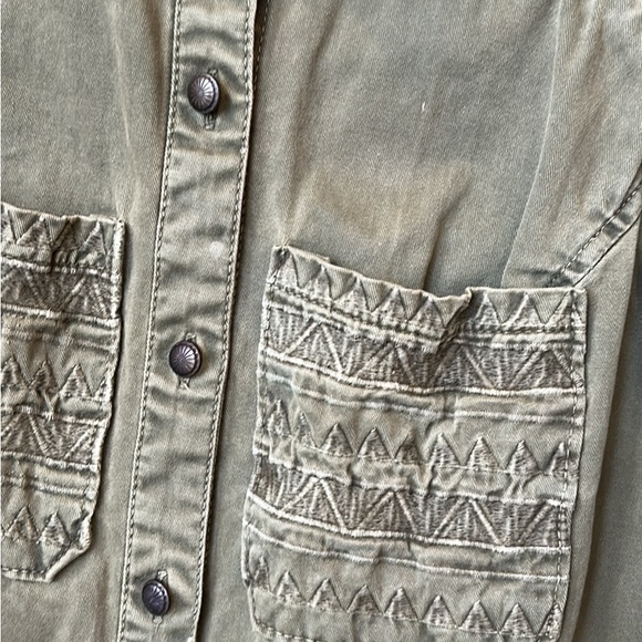 Women's Green Jacket - Picture 7 of 7